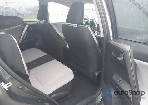 2018 Toyota Rav4 Xle from USA, damaged, VIN JTMRFREV4JJ208313